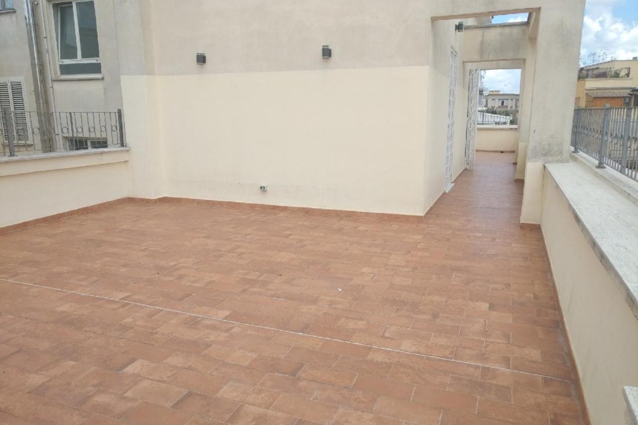 Apartment Via Raffaele Balestra Rzym Zewnętrze zdjęcie